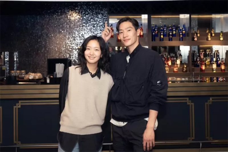 Kim Go Eun dikonfirmasi akan bermain di judul baru yaitu Love in the Big City bersama actor Noh Sang Hyun.